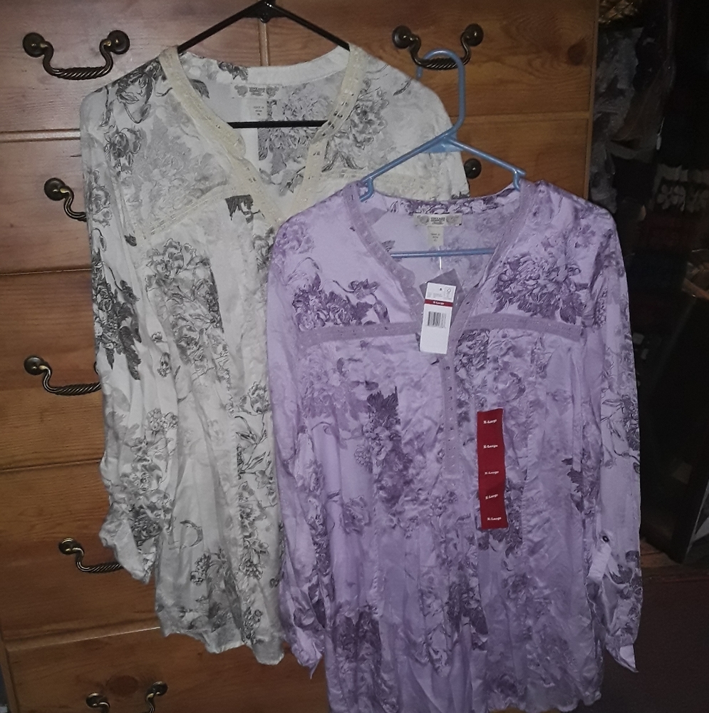 6/17

Vintage America Blues Woven Printed Top 